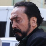 Adnan Oktar ‘kadın avukat’ istemiş!