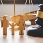 TAŞINMAZIN AİLE KONUTU NİTELİĞİNİN TAHLİYE TAAHHÜDÜNE ETKİSİ