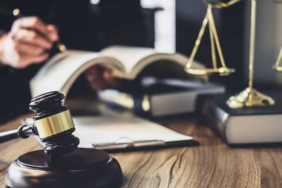 YARGI KARARLARIYLA İDARENİN HİZMET KUSURU SORUMLULUĞU VE YIKIM NEDENİYLE TAZMİNAT